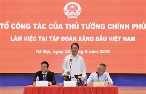 Tổ công tác làm việc với Tập đoàn Xăng dầu Việt Nam (Petrolimex) ngày 25/9. (Ảnh: Nhật Bắc) Tổ công tác làm việc với Tập đoàn Xăng dầu Việt Nam (Petrolimex) ngày 25/9. (Ảnh: Nhật Bắc)