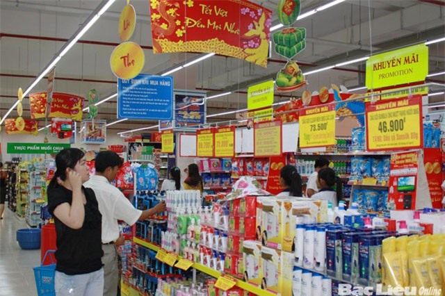 BẢN TIN TÀI CHÍNH-KINH DOANH: Việt Nam thu hút đầu tư hàng đầu APEC, Hà Nội chi hơn 28.000 tỷ đón Tết
