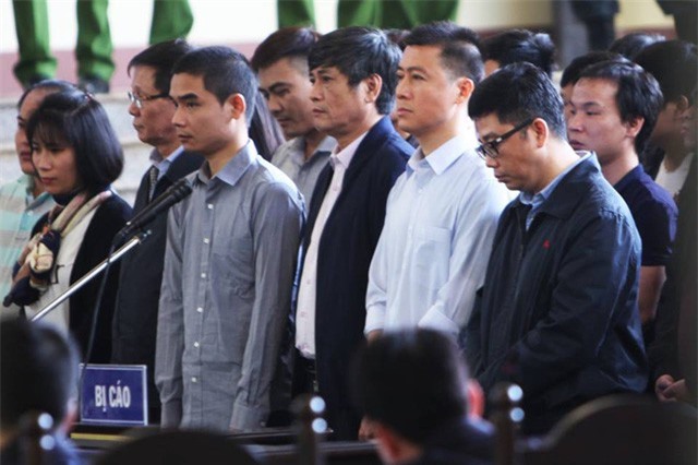 Vụ án đánh bạc nghìn tỷ: Khi cựu tướng Phan Văn Vĩnh đã "trót" khai?