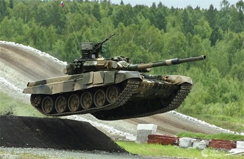 Báo Mỹ đánh giá xe tăng giá rẻ T-90S của Nga