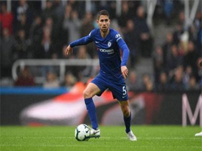 Chelsea - Sarri-ball và Jorginho: Cú lừa thế kỷ?