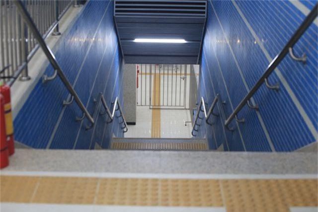 Nhà ga tàu điện Cát Linh - Hà Đông bóng loáng trước ngày vận hành - 7 Nhà ga tàu điện Cát Linh - Hà Đông bóng loáng trước ngày vận hành - 7