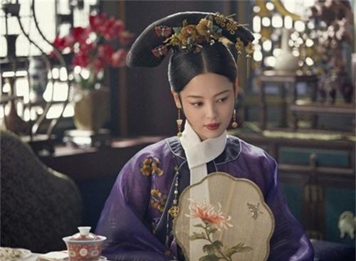 Bí mật bất ngờ tuyển tú nữ của hoàng thất thời xưa Bi mat bat ngo tuyen tu nu cua hoang that thoi xua