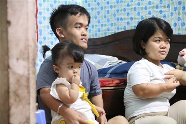 Cận cảnh cuộc sống của đôi vợ chồng tí hon, chỉ cao 1m giữa Hà Nội - 3 Cận cảnh cuộc sống của đôi vợ chồng tí hon, chỉ cao 1m giữa Hà Nội - 3
