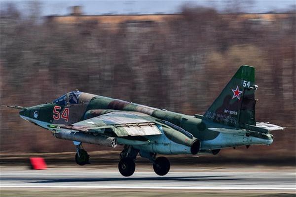 Cường Đức Su-25 của Nga Cường kich Su-25 cua Nga se duoc trang bi tri tue nhan tao