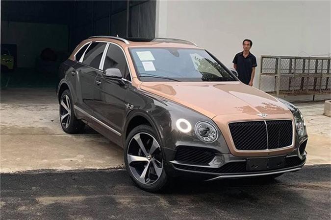 SUV Bentley Bentayga V8 triệu đô về nhà đại gia Sài Gòn SUV Bentley Bentayga V8 trieu do ve nha dai gia Sai Gon