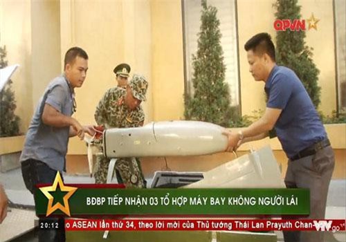Được biết, tổ hợp máy bay trinh sát không người lái (UAV) VUA-SC-3G là sản phẩm do Tập đoàn Công nghiệp Viễn thông Quân đội Viettel chế tạo. Đây là dòng UAV được thiết kế dành cho các hoạt động như theo dõi các mục tiêu ở vùng xa xôi hẻo lánh như