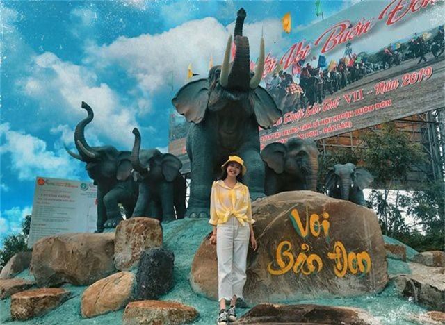 Á khôi sinh viên Việt Nam vừa xinh đẹp vừa học giỏi Văn - 5