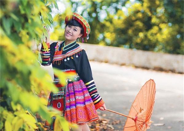 Thổ cẩm: “Báu vật” của 54 dân tộc anh em - 4