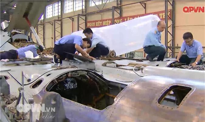 Việt Nam “tăng tuổi thọ” máy bay Su-27 hiện đại thế nào? - Hình 4 Viet Nam “tang tuoi tho” may bay Su-27 hien dai the nao?-Hinh-4