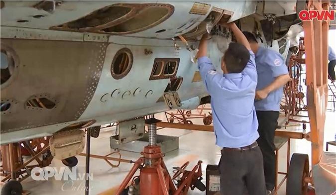 Việt Nam “tăng tuổi thọ” máy bay Su-27 hiện đại thế nào? - Hình 8 Viet Nam “tang tuoi tho” may bay Su-27 hien dai the nao?-Hinh-8