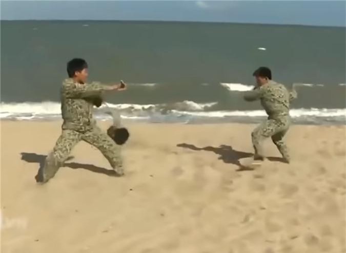 Đặc công tàu ngầm Việt Nam: Lực lượng tinh nhuệ "trên đặc công một bậc" - Hình 10 Dac cong tau ngam Viet Nam: Luc luong tinh nhue