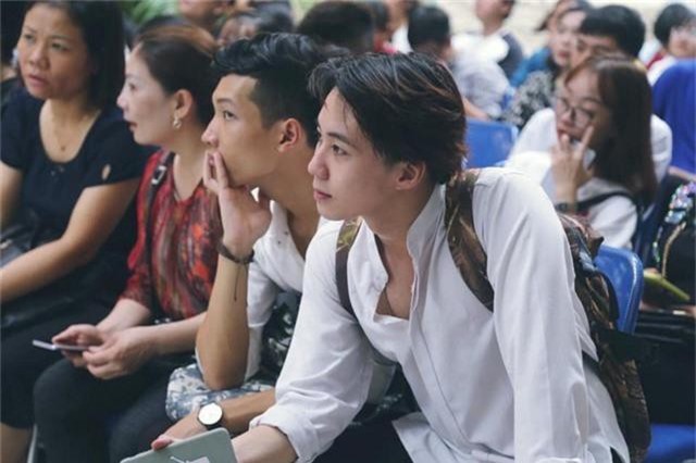 Đọ vẻ điển trai dàn hot boy nổi bật tháng 9 - 3 Đọ vẻ điển trai dàn hot boy nổi bật tháng 9 - 3