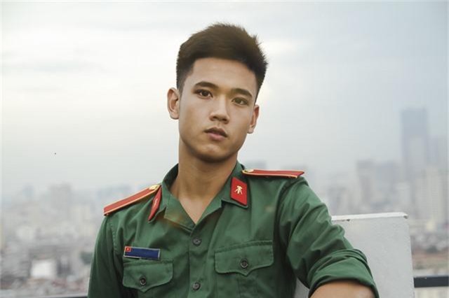 Đọ vẻ điển trai dàn hot boy nổi bật tháng 9 - 6 Đọ vẻ điển trai dàn hot boy nổi bật tháng 9 - 6