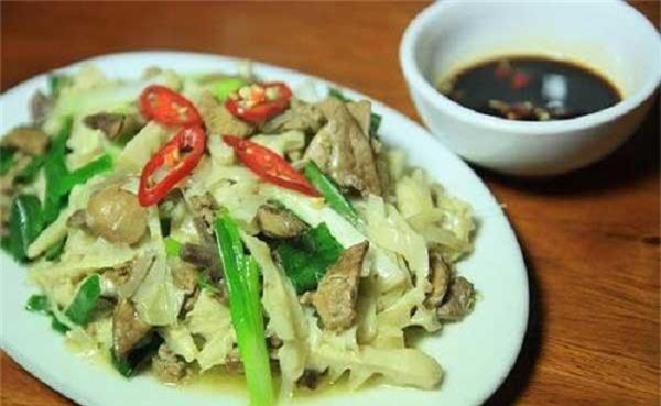 Cách làm 3 món ngon ngất ngây chỉ với 1 bộ lòng gà - Hình 3 Cach lam 3 mon ngon ngat ngay chi voi 1 bo long ga-Hinh-3
