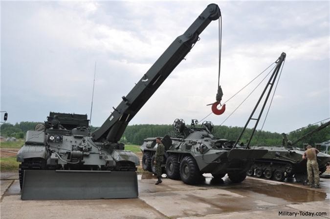 Lần đầu tiên "voi thép" BREM-1 cặp với xe tăng T-90 Việt Nam - Hình 9 Lan dau tien
