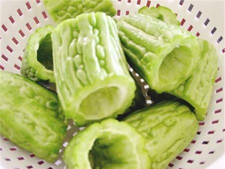 Nấu chung với thứ này mướp đắng không còn đắng, cực thơm ngon - Hình 4 Nau chung voi thu nay muop dang khong con dang, cuc thom ngon-Hinh-4