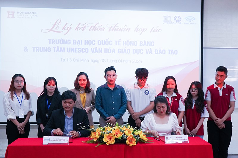 Đại diện HIU và Unesco – Cep ký hợp tác thực hiện dự án Talent Generation 2024