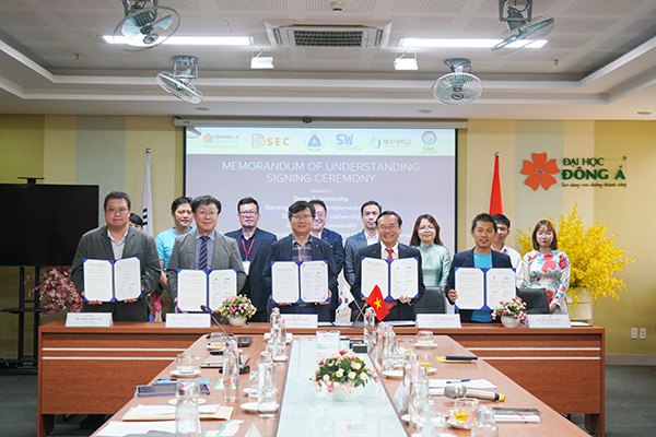 Ký kết hợp tác giữa ĐH Đông Á với các đối tác Hàn Quốc và DSEC.
