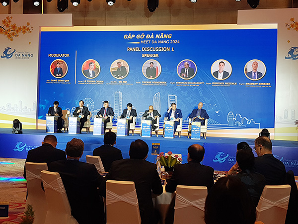 Đà Nẵng tổ chức găoj gỡ, đối thoại với các nhà ngoại giao, nhà đầu tư nước ngoài đầu năm 2024 nhằm tăng cường thu hút vốn FDI vào TP.