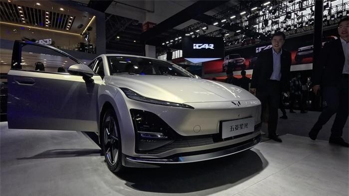 Ra mắt mẫu sedan cực ‘xịn’ giá 384 triệu đồng: Thiết kế ngang Camry, sẵn sàng thay thế Hyundai Grand i10?- Ảnh 2.