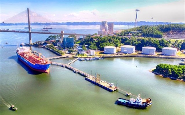 Ý kiến của Phó Thủ tướng về di dời Bến cảng xăng dầu B12