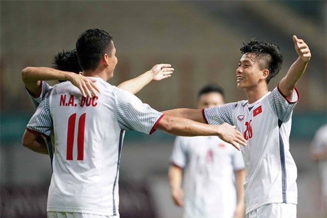 Clip: Văn Đức tỏa sáng, Olympic Việt Nam cùng Nhật Bản dắt tay nhau vào vòng 1/8