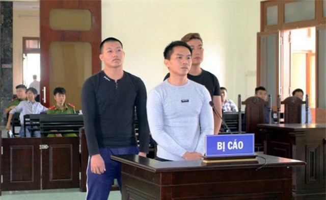 Các đối tượng trong đường dây “dựng” xe đua lãnh án