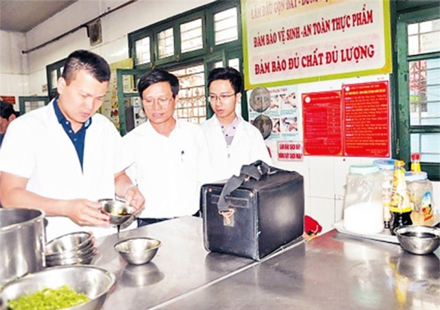 Hà Nội: Xử phạt gần 1,5 tỷ đồng về vi phạm an toàn vệ sinh thực phẩm