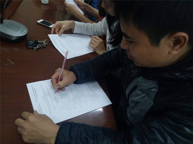 Giáo viên, học sinh Hà Nội không dùng điện thoại di động trong giờ học