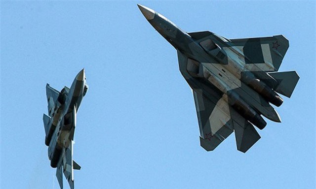 Quân đội Nga sắp mua tiêm kích tàng hình Su-57