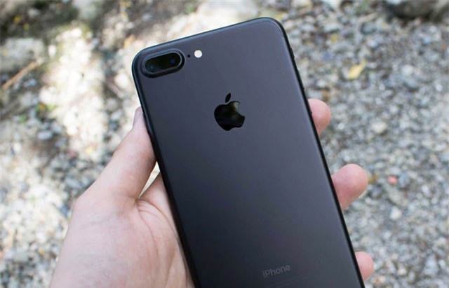 Nhiều người dùng đi nâng cấp lên iPhone 7 Plus vì một lý do bất ngờ