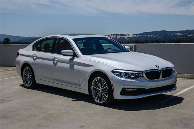 Top 10 xe hạng sang cỡ lớn tốt nhất trên thị trường