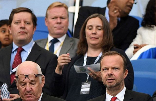 M.U gấp rút tìm người "đốt đuốc dẫn đường"