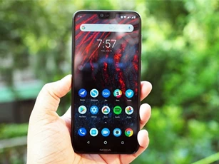 Clip mở hộp và trên tay Nokia 6.1 Plus giá 6,59 triệu tại Việt Nam
