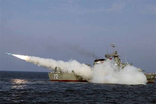 ĐIỂM TIN THẾ GIỚI: Iran bằng mọi giá phát triển chương trình tên lửa, hai vụ xả súng liên tiếp tại Anh