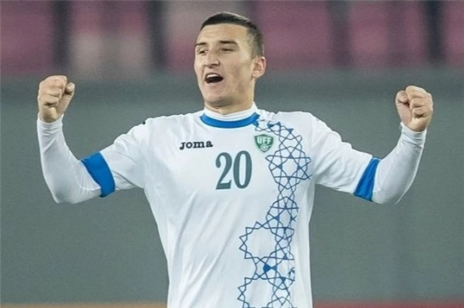 Hậu vệ: Dostonbek Tursunov (Olympic Uzbekistan).