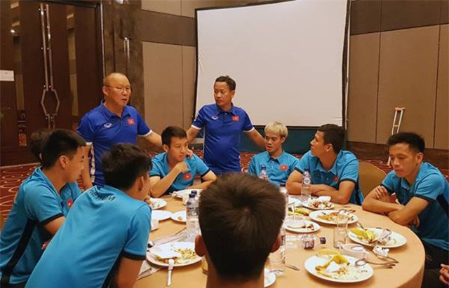 Đỗ Hùng Dũng nói một câu làm lay động cả ĐT Olympic Việt Nam