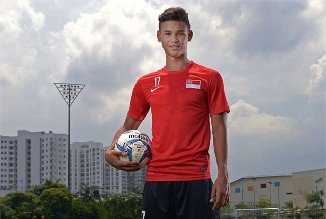 Ngôi sao Singapore từ chối CLB ở Bồ Đào Nha vì... sợ