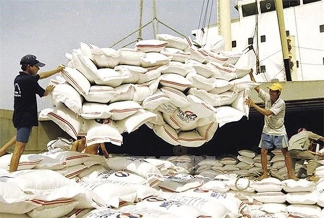Nghị định mới về xuất khẩu gạo đã bỏ nhiều quy định, cởi trói cho xuất khẩu gạo.