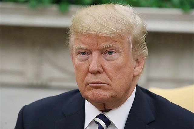 Kịch bản nào cho Tổng thống Trump sau cú “ngã ngựa” của 2 cựu trợ lý?