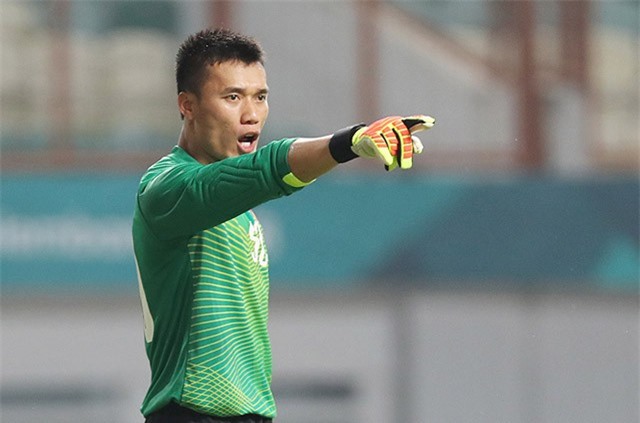 Thủ môn Bùi Tiến Dũng lập kỳ tích khó tin ở ASIAD 2018