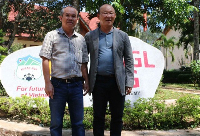 Bầu Đức phát biểu "sốc" sau khi Olympic Việt Nam tạo nên kỳ tích