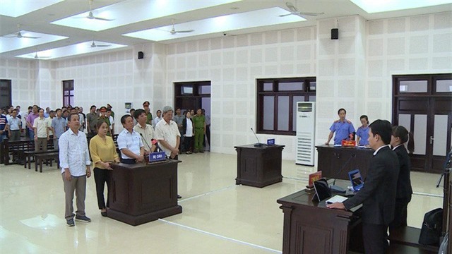 Tuyên án vụ buôn gỗ lậu liên quan nguyên Trưởng Chi cục Hải quan Đà Nẵng