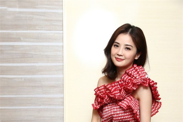 Thái Trác Nghiên chuẩn bị lên xe hoa với tỷ phú sòng bài