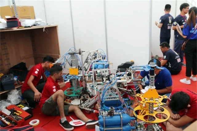 ABU Robocon 2018: Ngày đầu của các đội tuyển tại khu tập kết robot - Ảnh 7.