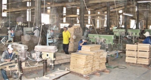 Cầu nối đưa hàng Việt ra thế giới