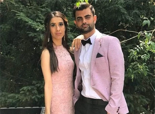 
Em&nbsp;gái của Murad và chồng sắp cưới (Ảnh: Facebook)
