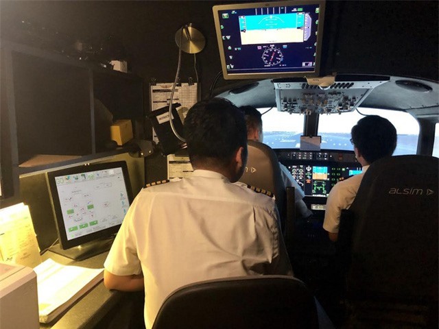 Nộp tiền tỷ đi học, phi công có thể bị “hủy bằng” bất cứ lúc nào