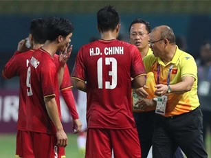 Thầy Park đã sử dụng bao nhiêu cầu thủ cho Olympic Việt Nam tại ASIAD 18?